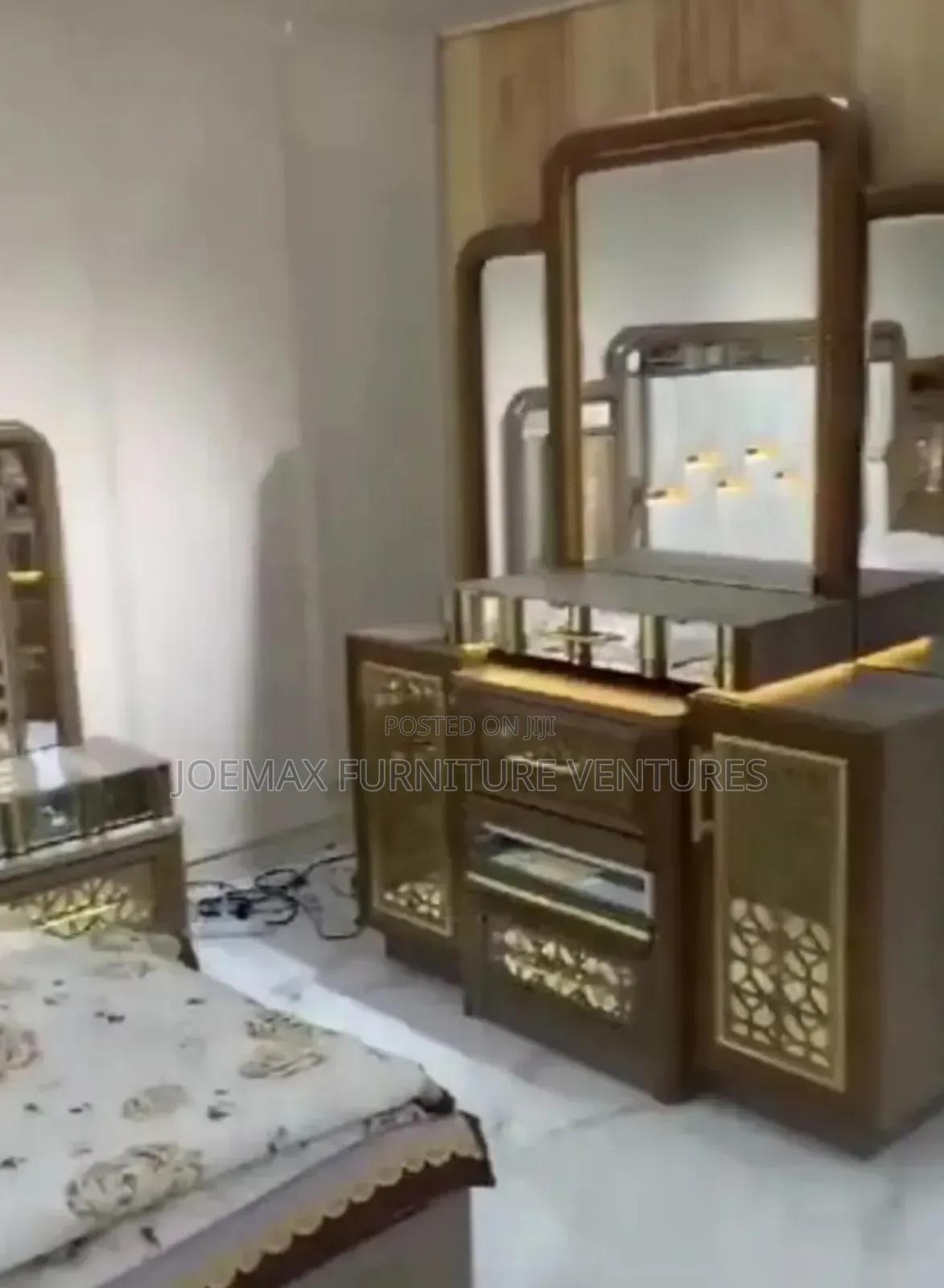 Royal Turkish Bed Set.