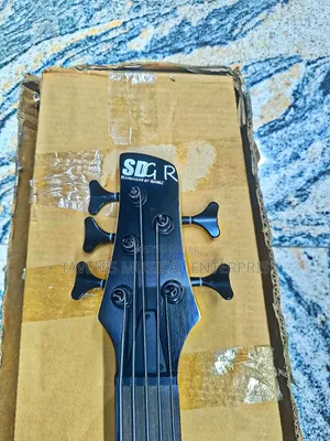 Ibanez Soundgear Electric Bass Guitar