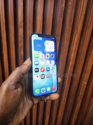 Apple iPhone 12 64 GB Black