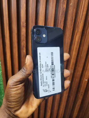 Apple iPhone 12 64 GB Black