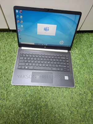 Laptop HP 14-ep0063 8GB Intel Core i3 SSD 256GB