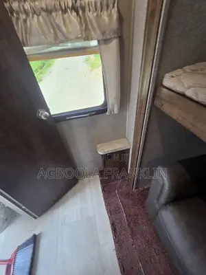 Rv House You Can Toll To Anywhere Of Your Choice