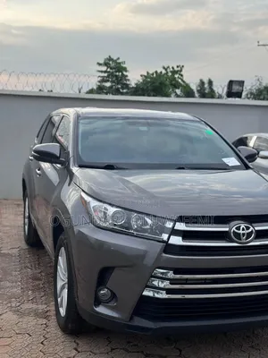 Toyota Highlander 2016 Brown