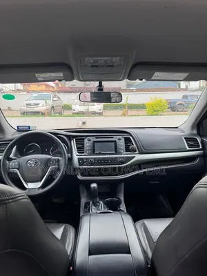 Toyota Highlander LE 4x2 (2.7L 4cyl 6A) 2016 Brown