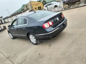 Volkswagen Passat 2008 Blue