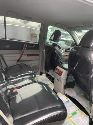 Toyota Highlander Limited 4dr SUV (3.5L 6cyl 6A) 2014 Off white