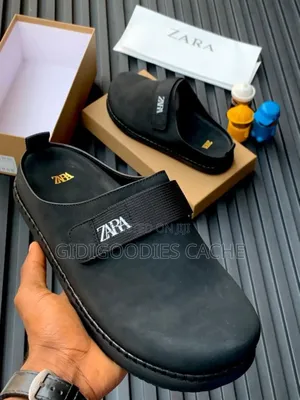 Zara Men's Mules