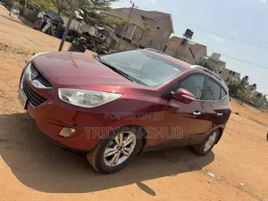 Hyundai Ix35 2013 Red