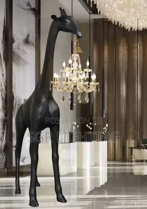 Giraffe Nordic Creative Postmodern Resin Floor Lamp