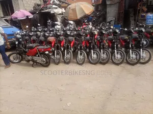 Honda CB 2019 Red