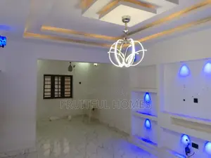 2bdrm Block of Flats in New Site Estate, Galadimawa for sale
