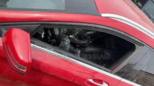 Gla250 2012 Front Door Glass Available