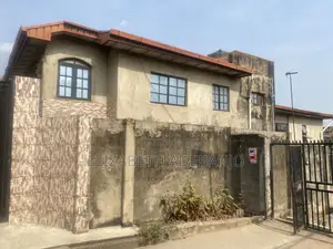 6bdrm Block of Flats in Oke-Ira / Ogba for sale