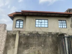 6bdrm Block of Flats in Oke-Ira / Ogba for sale