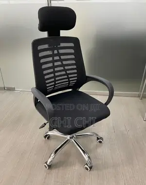 Victory Chair With Headrest