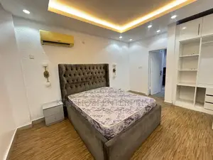 3bdrm Block of Flats in Lekki Luxury Flats for rent