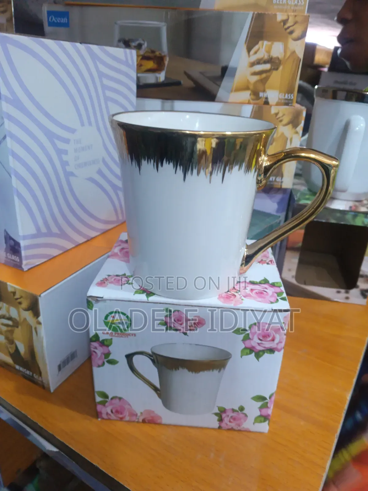 Gold Ceramic Mug Cup
