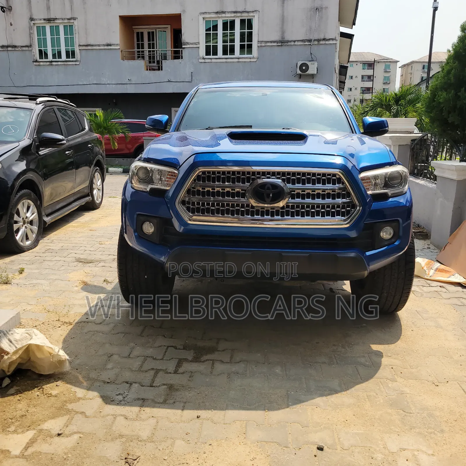 Toyota Tacoma 2017 Blue