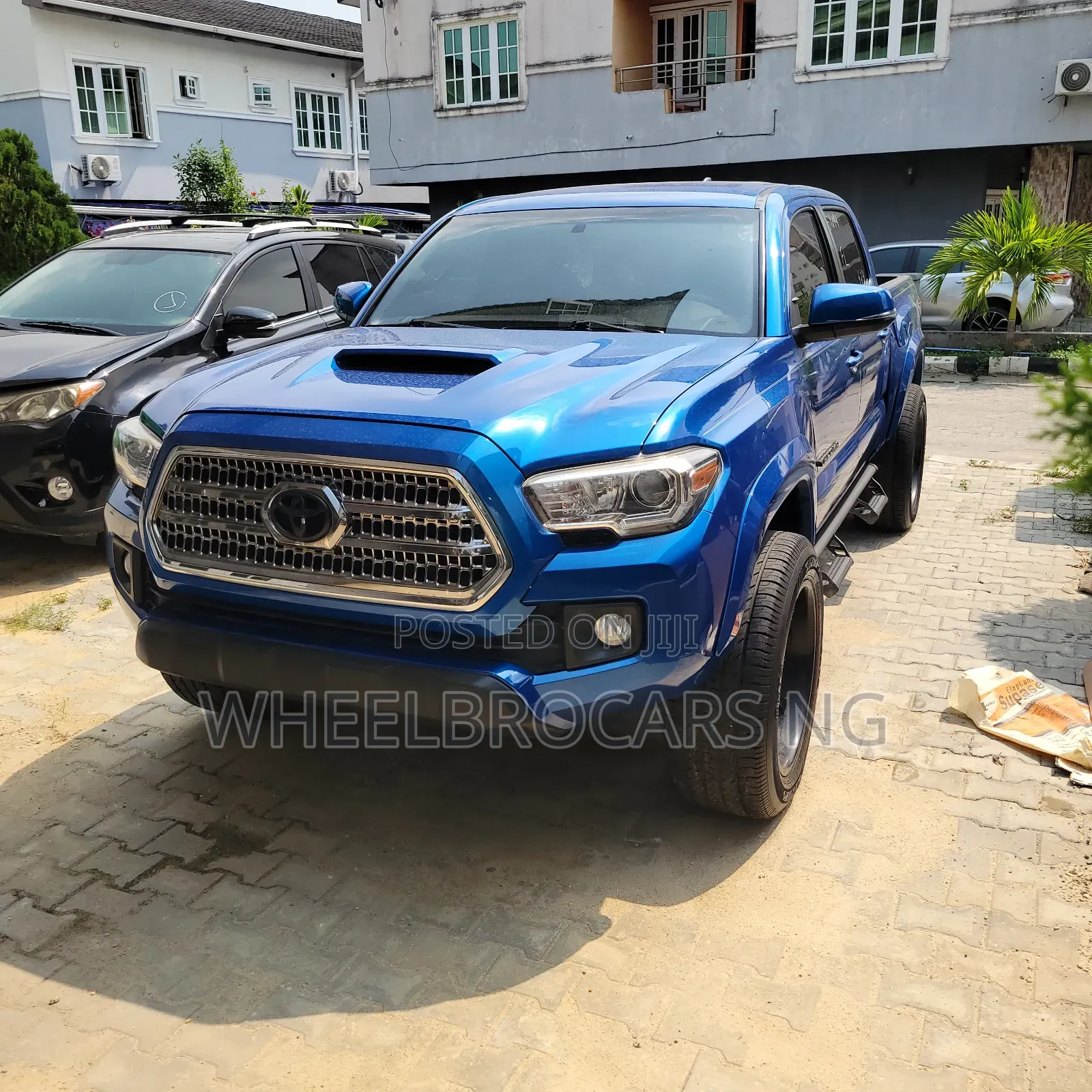 Toyota Tacoma 2017 Blue