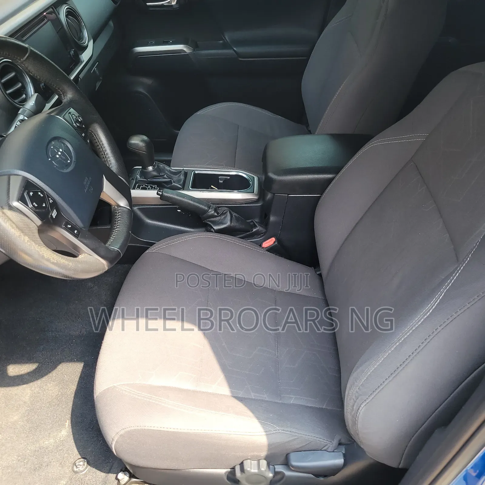Toyota Tacoma 2017 Blue