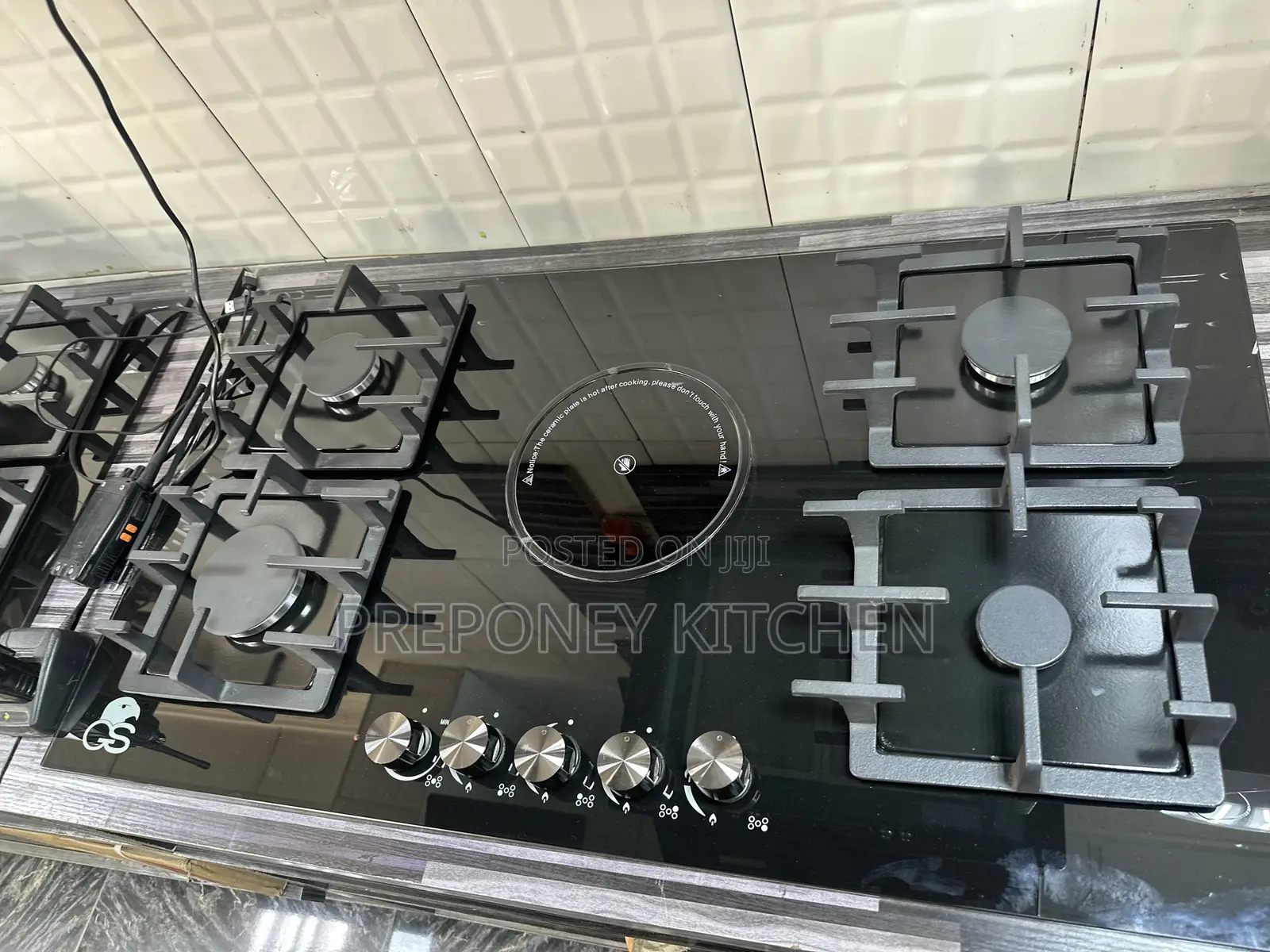 Gs Built in 4 by 1 Ceramic Hub