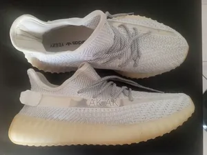 Yeezy Adidas (Direct From Usa) Usa Size