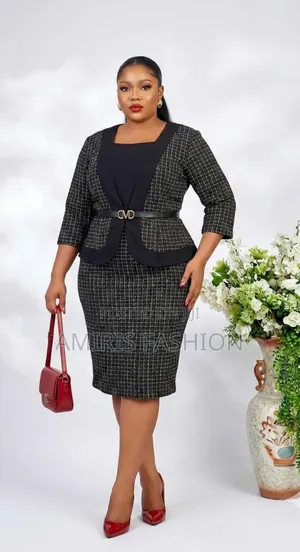 Beautiful Cooperate Short Gown