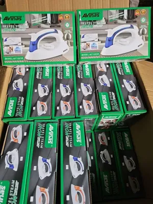 Avinas Foldable Steam Iron