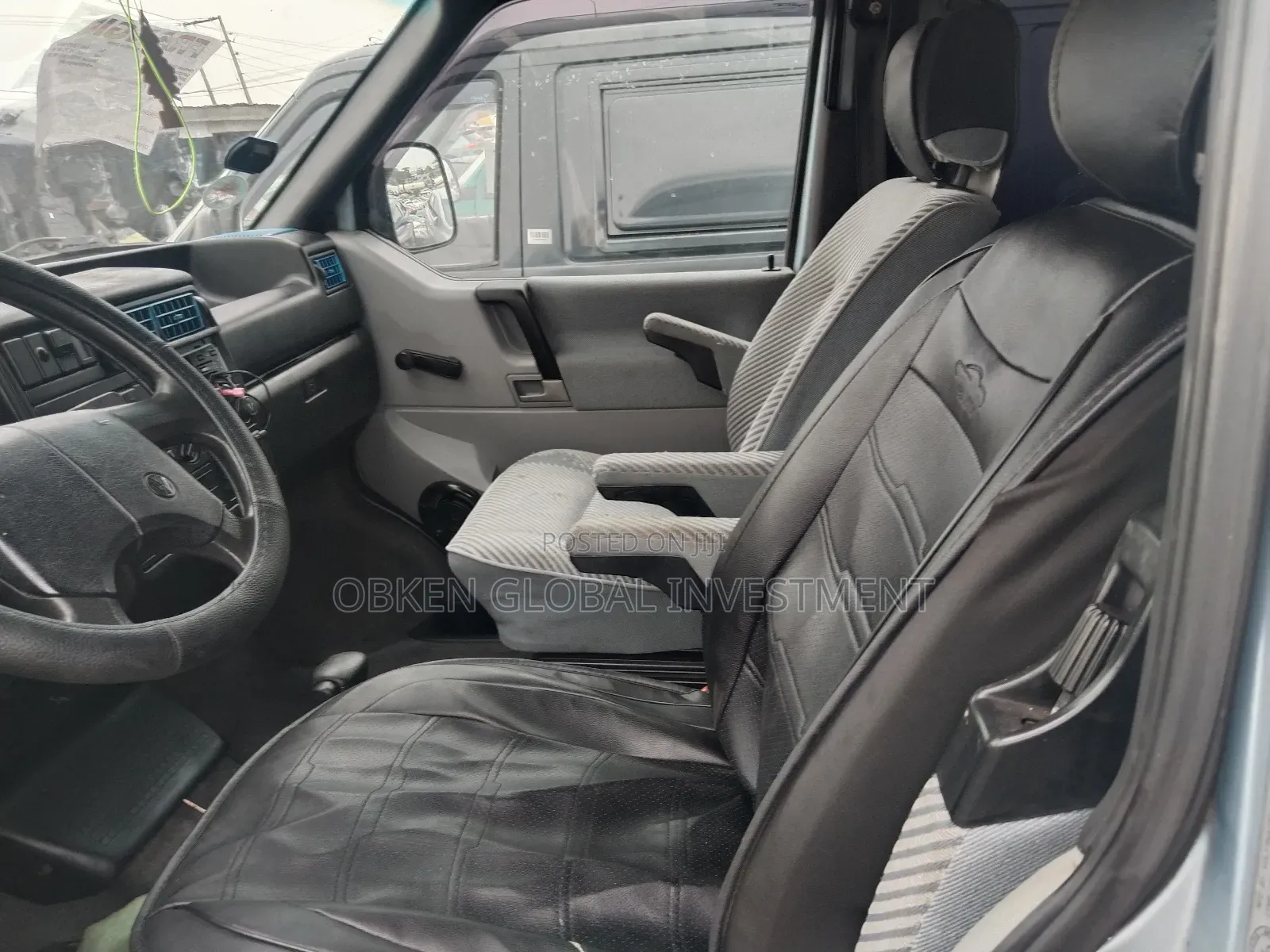 Volkswagen Transporter 2005 Grey