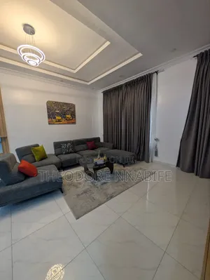 5bdrm Duplex in Chevron, Lekki for sale
