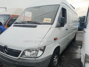 Volkswagen Transporter 2005 White