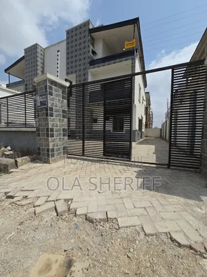 4bdrm Duplex in Ochacho Estate 2, Life Camp for rent
