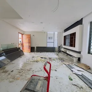 4bdrm Duplex in Adeniyi Estate for sale
