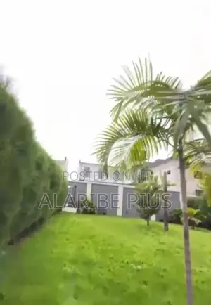 5bdrm Duplex in Self Compound, Guzape District for rent