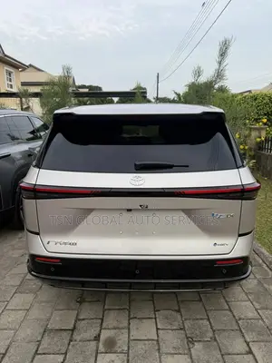 New Toyota bZ3 2025 Silver