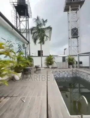 5bdrm Duplex in Self Compound, Guzape District for rent