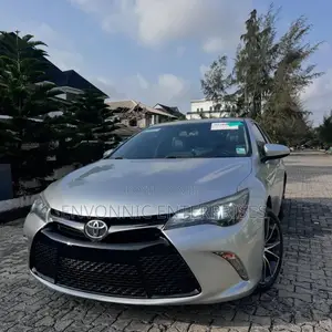 Toyota Camry 2015 Gray