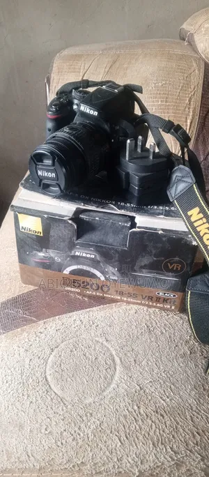 Nikon D5200 Camera