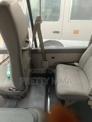 Toyota Coaster 2017 Beige