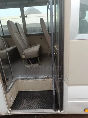 Toyota Coaster 2017 Beige