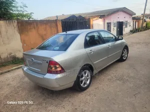 Toyota Corolla 2004 Silver
