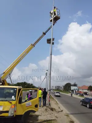 Rent a Perfectly Working Manlift