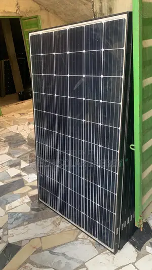 350watts Jinko Solar Panels
