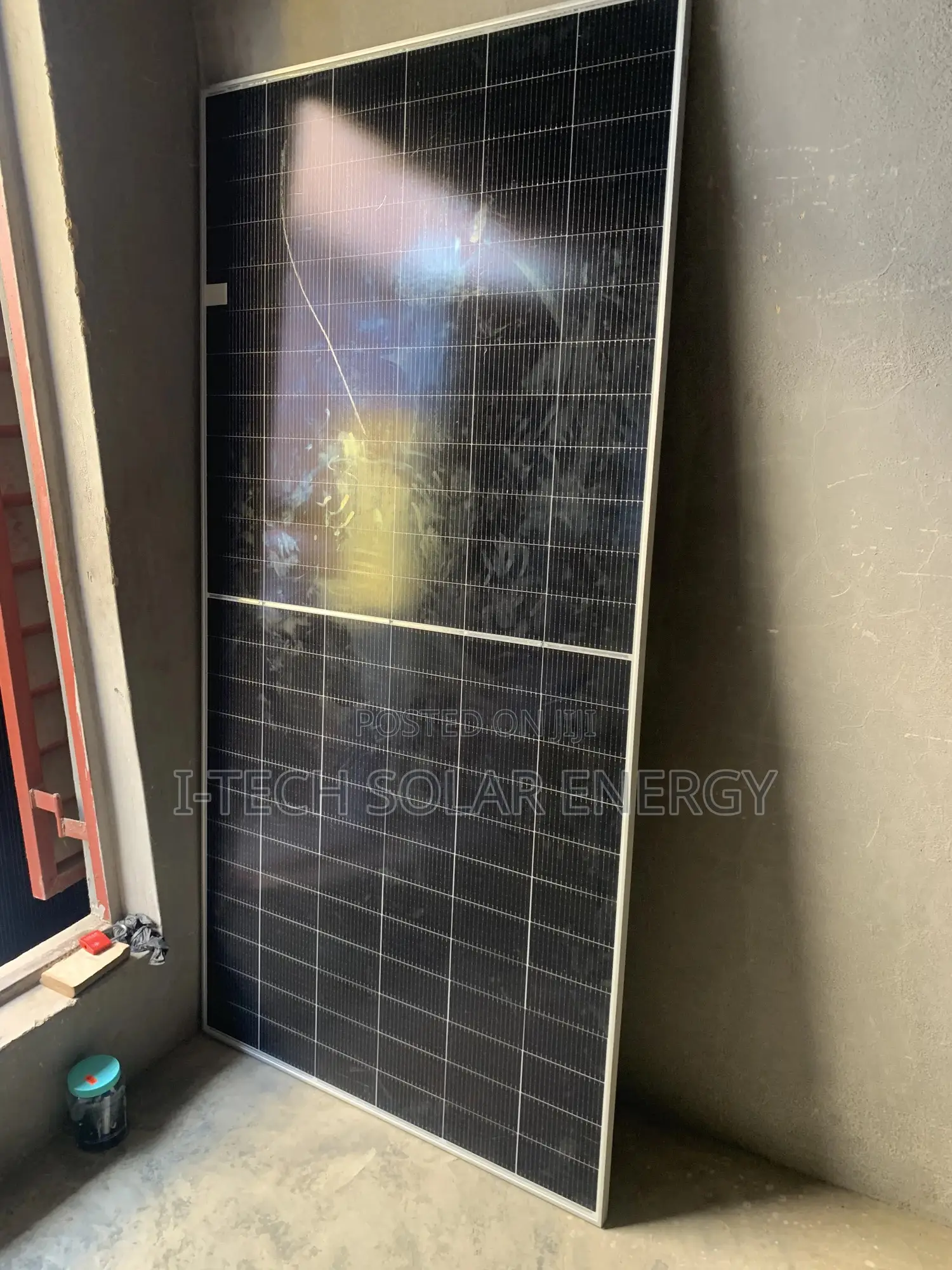 700watts Jinko Solar Panels