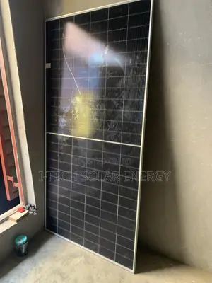 700watts Jinko Solar Panels