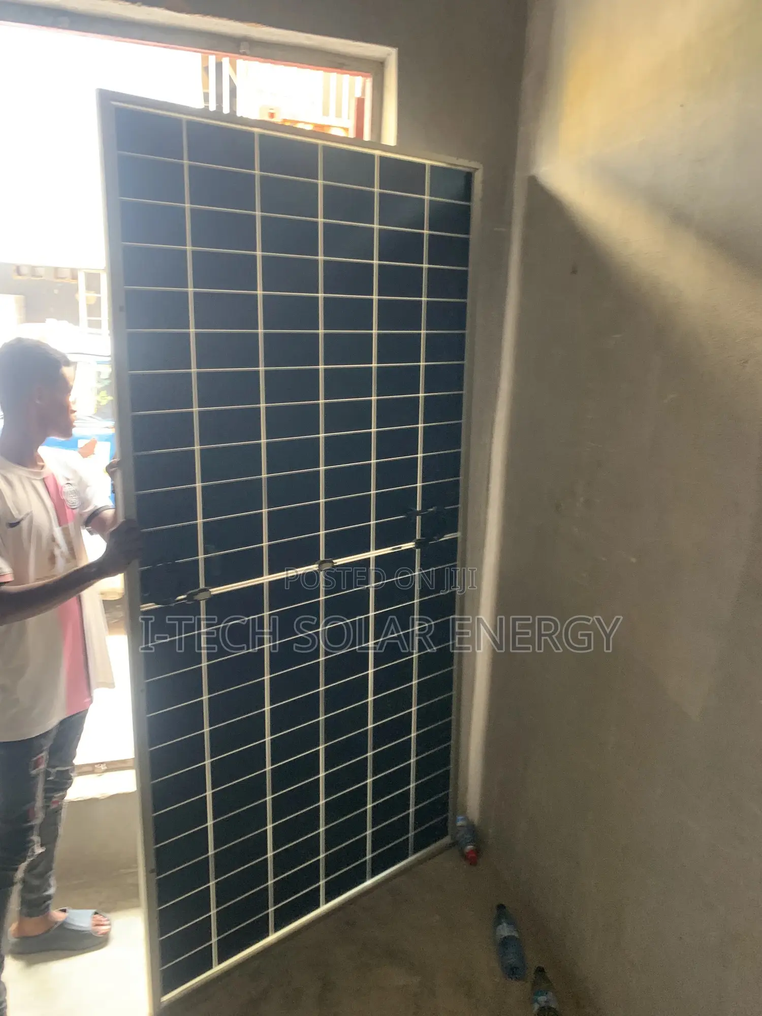 700watts Jinko Solar Panels