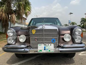 Mercedes-Benz S-Class 1968 Brown