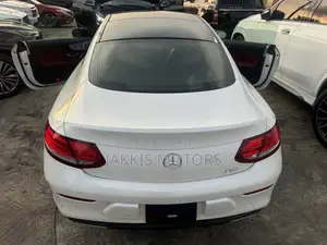 Mercedes-Benz C63 2016 White