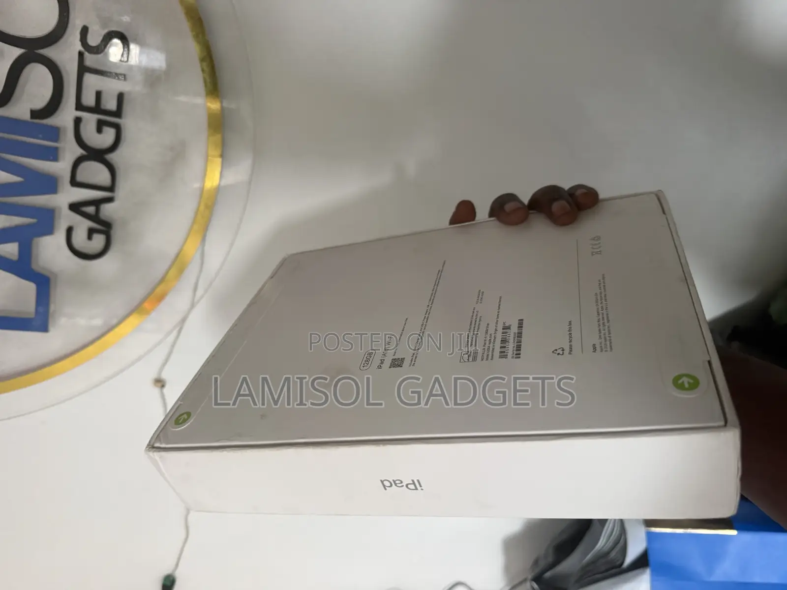 New Apple iPad (2025) 128 GB Silver