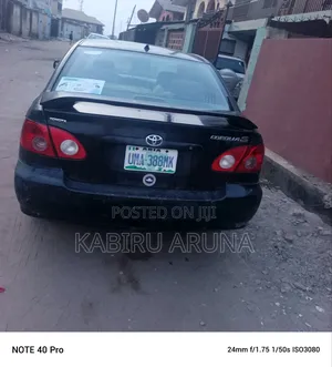 Toyota Corolla 2002 Black
